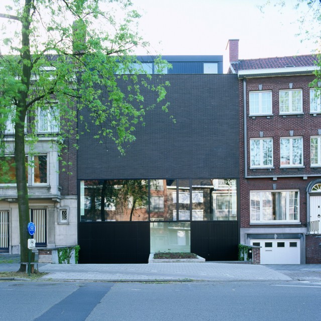 Residence VDE - Kortrijk - in collaboration with Vincent Van Duysen & Stephanie Laperre - Photography: Koen Van Damme